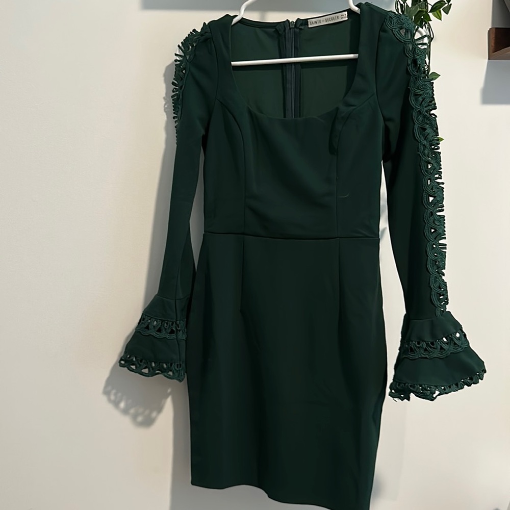 Selfie Leslie Jules Long Sleeve Flared Cuff Crochet Detail Dress Forest Green